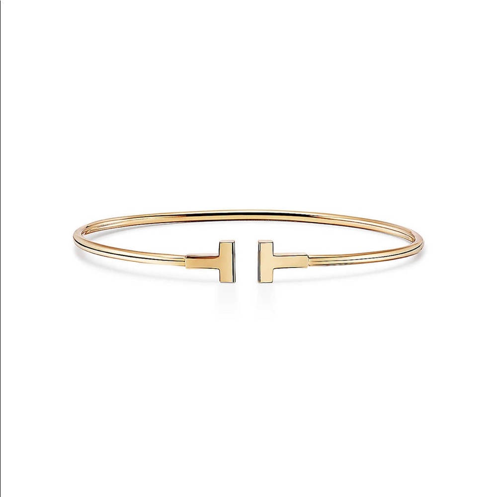 EUC Tiffany T Narrow Wire Bracelet